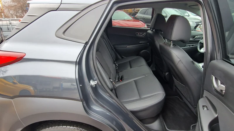 Hyundai Kona 64KWh/Premium/SOH96%, снимка 9 - Автомобили и джипове - 52557423