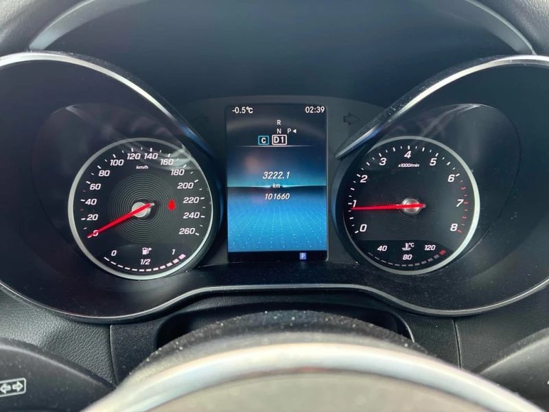 Mercedes-Benz GLC 300 2022 4MATIC * БЕЗ ПЪРВОНАЧАЛНА ВНОСКА* , снимка 8 - Автомобили и джипове - 52683374