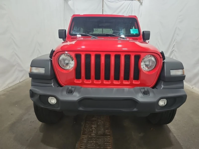 Jeep Wrangler * UNLIMITED SPORT * CARFAX * БЕЗ ПЪРВОНАЧАЛНА ВНОС, снимка 8 - Автомобили и джипове - 52928473