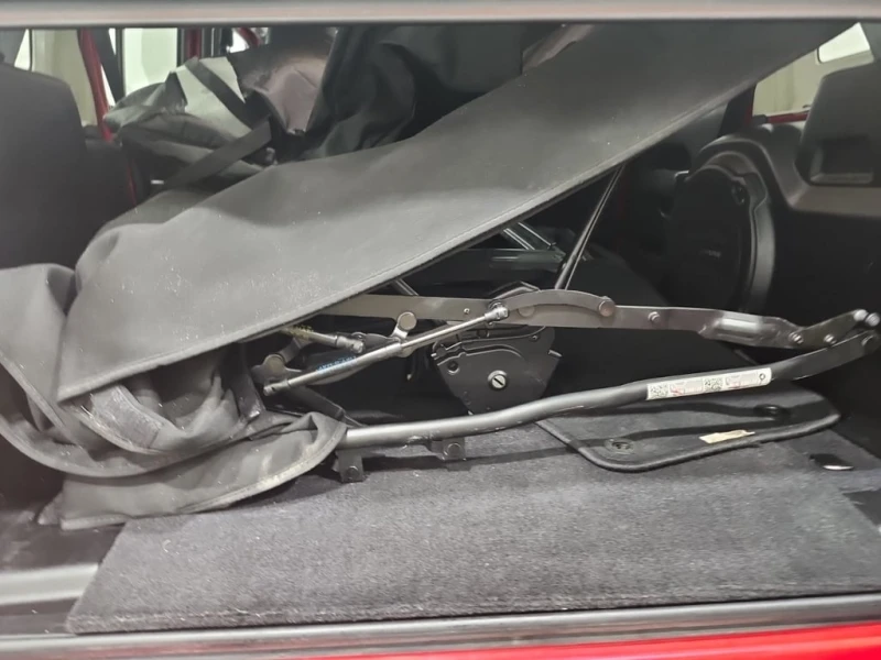 Jeep Wrangler * UNLIMITED SPORT * CARFAX * БЕЗ ПЪРВОНАЧАЛНА ВНОС, снимка 17 - Автомобили и джипове - 52928473