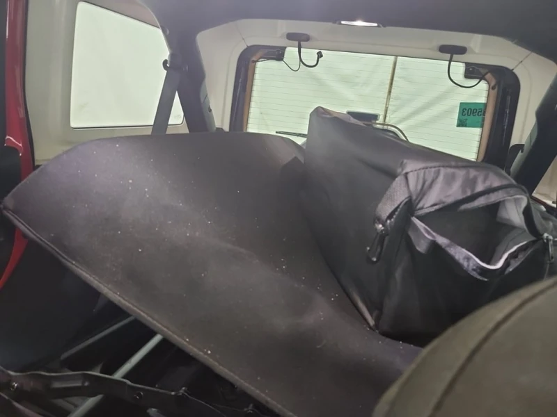 Jeep Wrangler * UNLIMITED SPORT * CARFAX * БЕЗ ПЪРВОНАЧАЛНА ВНОС, снимка 13 - Автомобили и джипове - 52928473