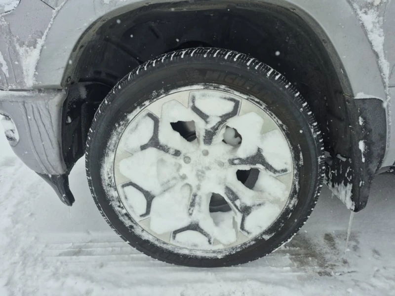 Dodge RAM 1500 * LIMITED CREW CAB SHORT BED * CARFAX * БЕЗ ПЪРВОН, снимка 6 - Автомобили и джипове - 53150011