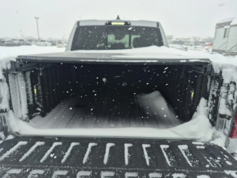 Dodge RAM 1500 * LIMITED CREW CAB SHORT BED * CARFAX * БЕЗ ПЪРВОН, снимка 14 - Автомобили и джипове - 53150011