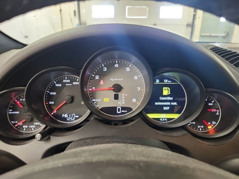Porsche Cayenne * S HYBRID * ПОДГРЕВ * ПАНОРАМА, снимка 11 - Автомобили и джипове - 53306194