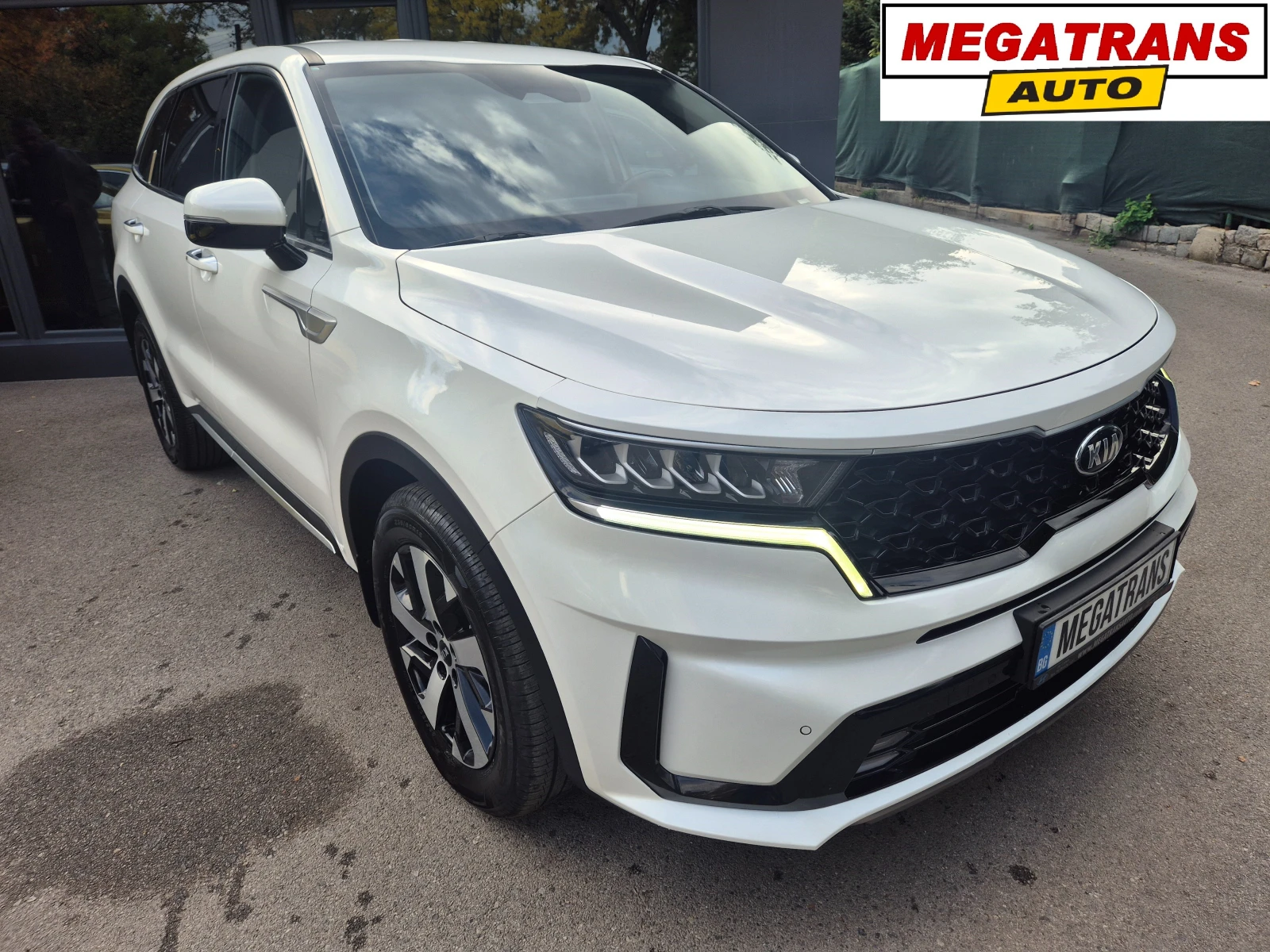Kia Sorento 2.2 CRDI 4X4 - Наличен в БГ, снимка 1