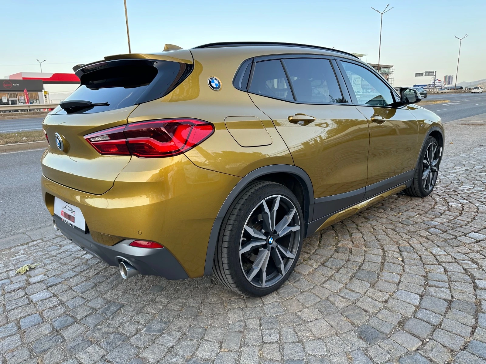 BMW X2 M-Paket/2.0-dizel/4X4/190p.s. - изображение 6