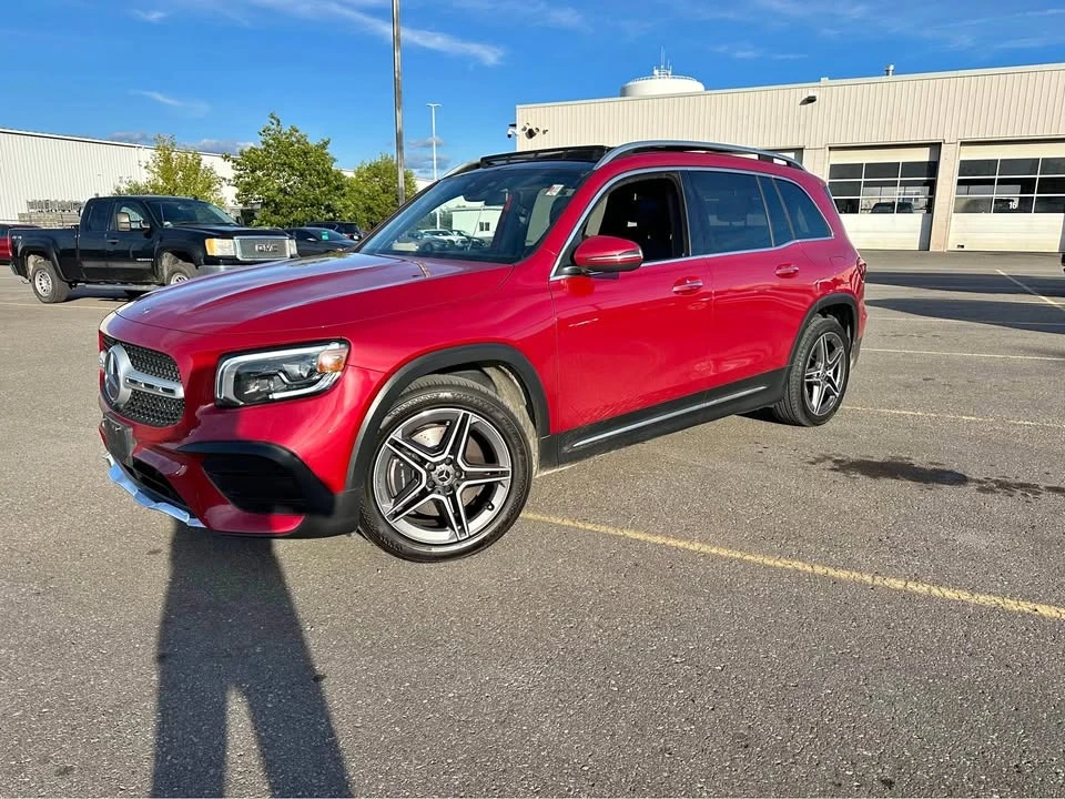 Mercedes-Benz GLB 250 4MATIC * * CARFAX * * АВТО КРЕДИТ * *  - изображение 3