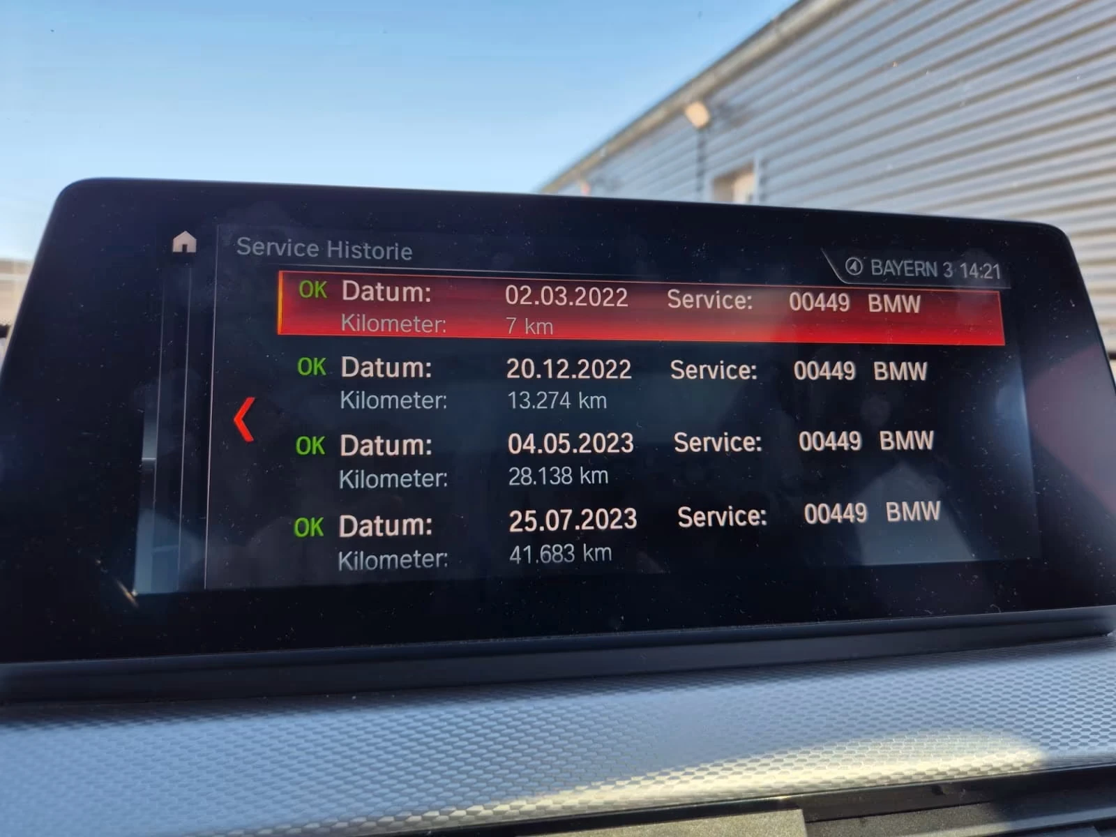 BMW X2 xDrive 18 d M Sport PANO HuD NaviPlus AHK #iCarbg | Mobile.bg   15