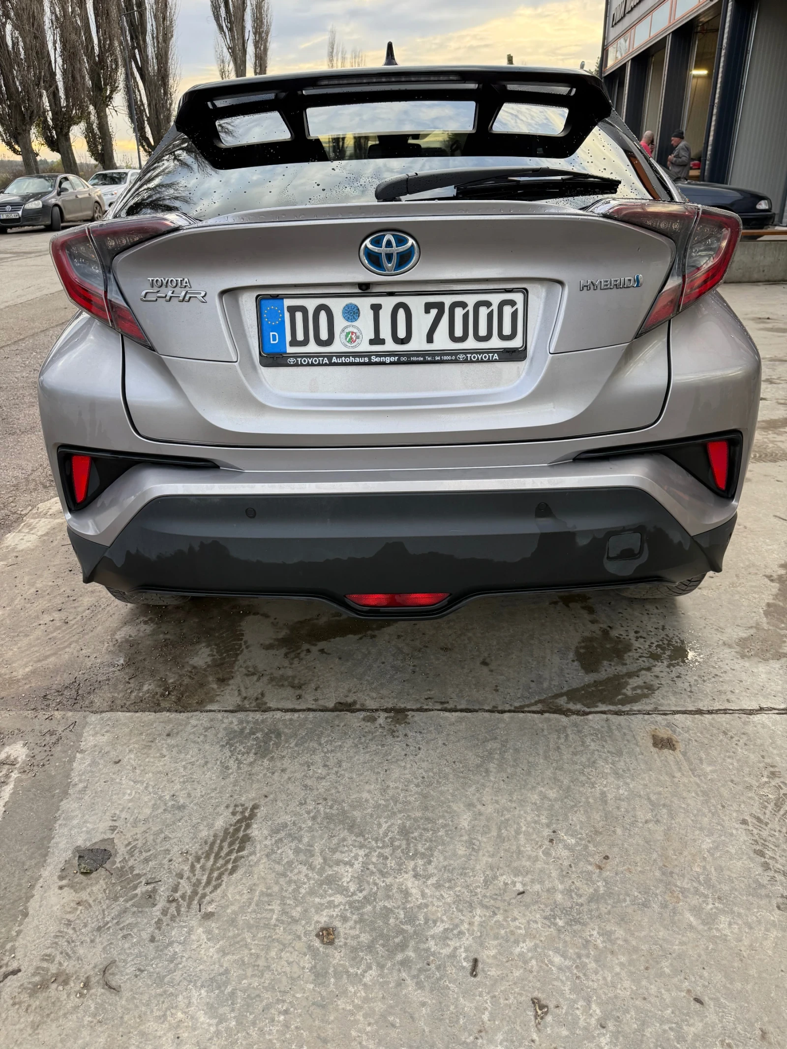 Toyota C-HR  - изображение 3