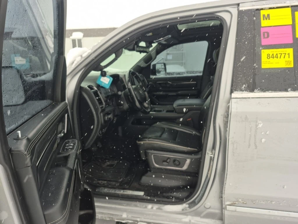 Dodge RAM 1500 * LIMITED CREW CAB SHORT BED * CARFAX * ��� ������ | Mobile.bg � ����������� 5