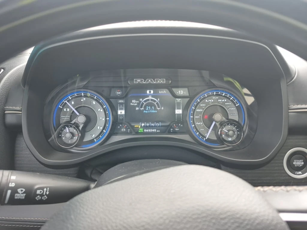 Dodge RAM 1500 * LIMITED CREW CAB SHORT BED * CARFAX * ��� ������ | Mobile.bg � ����������� 9