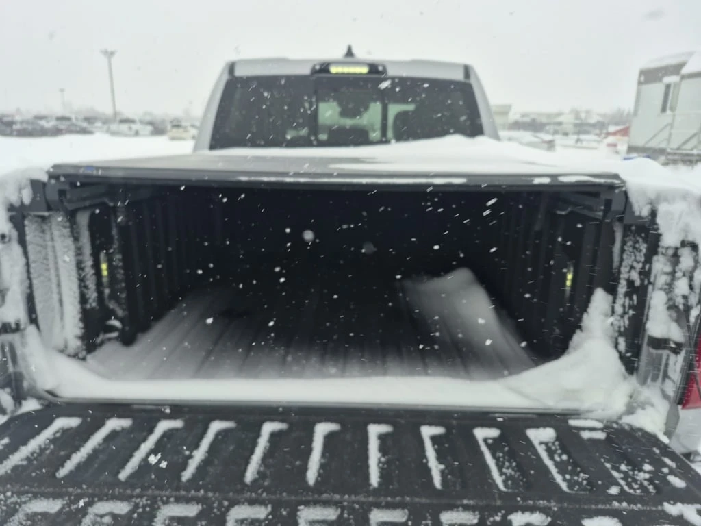 Dodge RAM 1500 * LIMITED CREW CAB SHORT BED * CARFAX * ��� ������ | Mobile.bg � ����������� 14