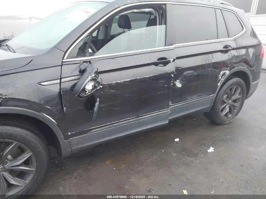 VW Tiguan 2l Volkswagen 2.0T Se - изображение 6