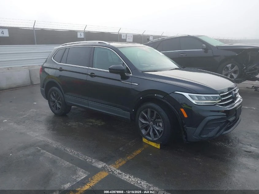 VW Tiguan 2l Volkswagen 2.0T Se | Mobile.bg � ����������� 1