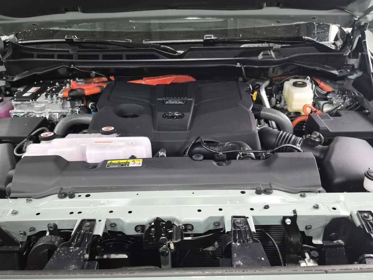 Toyota Sequoia 4WD  CARFAX, снимка 17 - Автомобили и джипове - 54370529