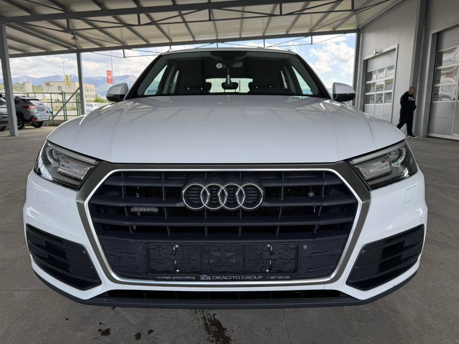Audi Q5 2.0TDI* 190ps* ����* ������* LED | Mobile.bg � ����������� 8
