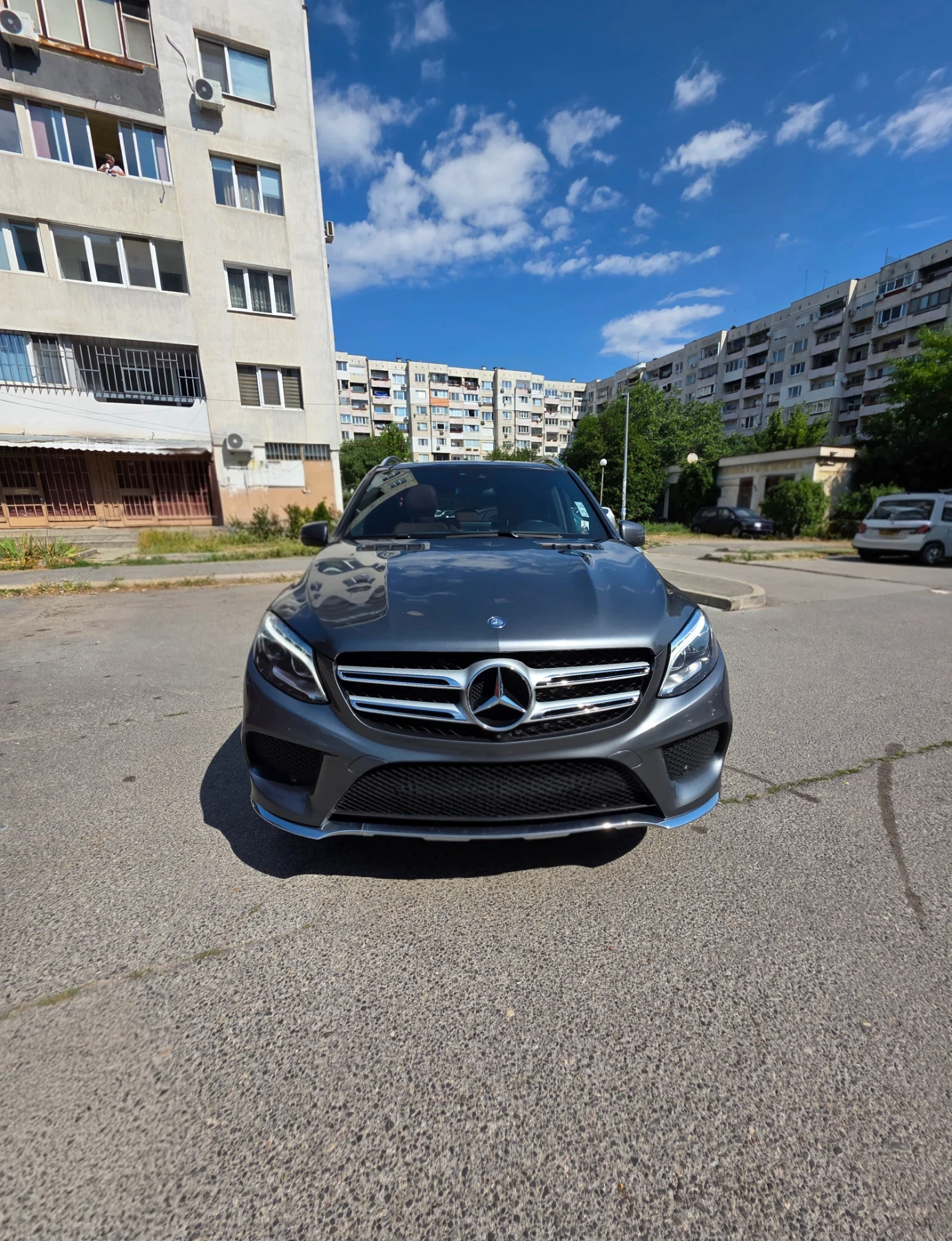 Mercedes-Benz GLE 400, снимка 3 - Автомобили и джипове - 55238334