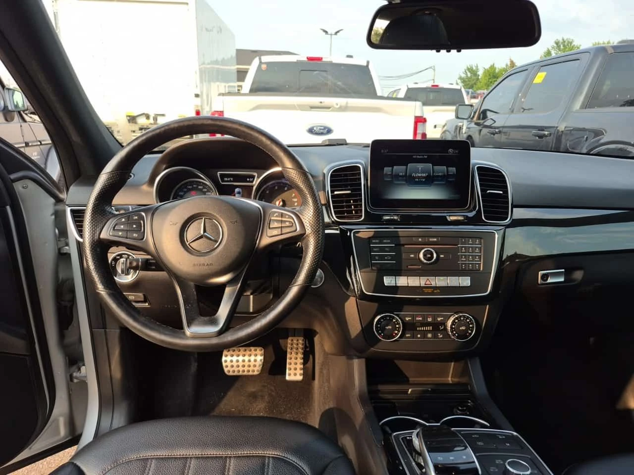 Mercedes-Benz GLE 400 * CARFAX * ОПЦИЯ ЗА ФИНАНСИРАНЕ, снимка 5 - Автомобили и джипове - 55658641