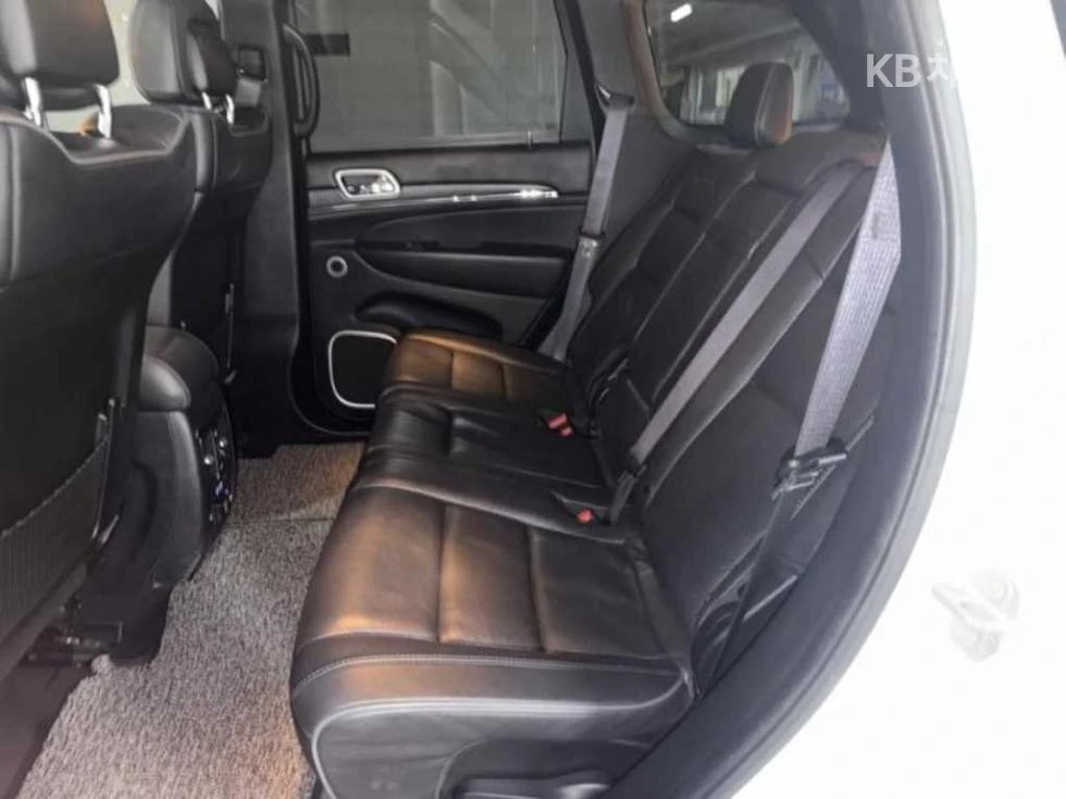 Jeep Grand cherokee 3.6 SUMMIT * КРАЙНА ЦЕНА* FULL, снимка 14 - Автомобили и джипове - 55920597