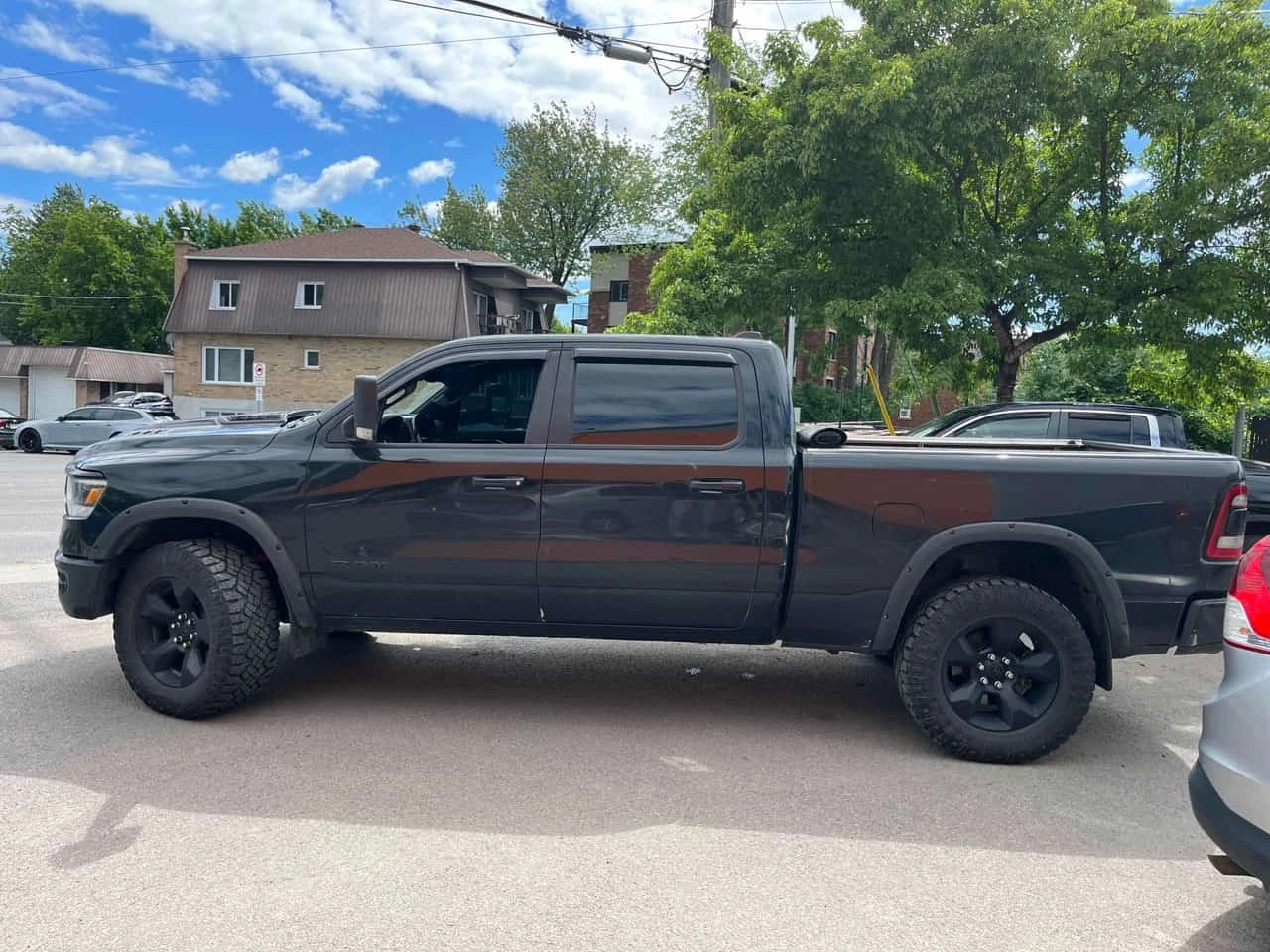 Dodge RAM 1500 * Sport 4x4 Crew Cab 5'7" Box * CARFAX * О, снимка 2 - Автомобили и джипове - 56253186