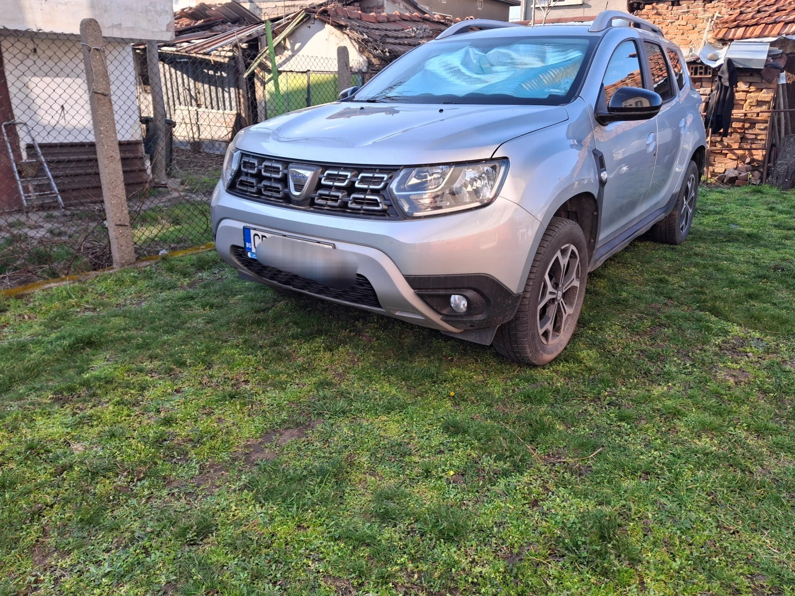 Dacia Duster Газ