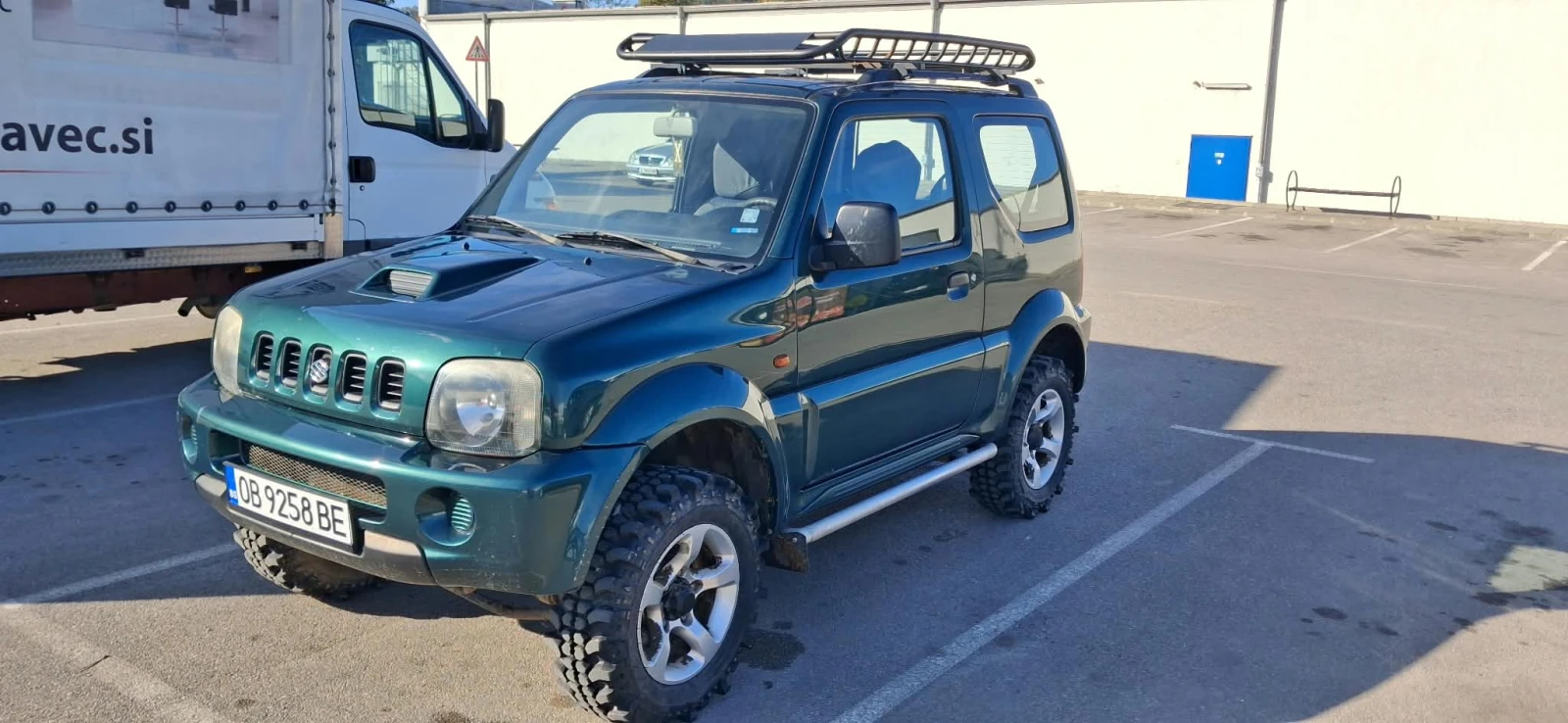 Suzuki Jimny, снимка 4 - Автомобили и джипове - 56416717