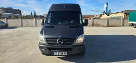 Mercedes-Benz Sprinter 319 