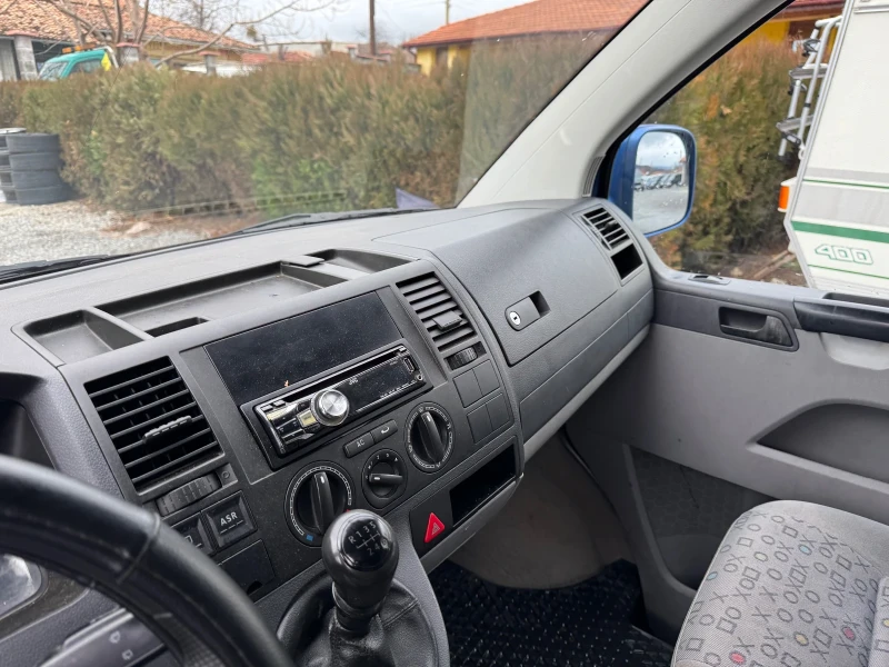 VW T5, снимка 7 - Бусове и автобуси - 48456046