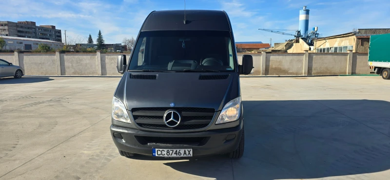 Mercedes-Benz Sprinter 319