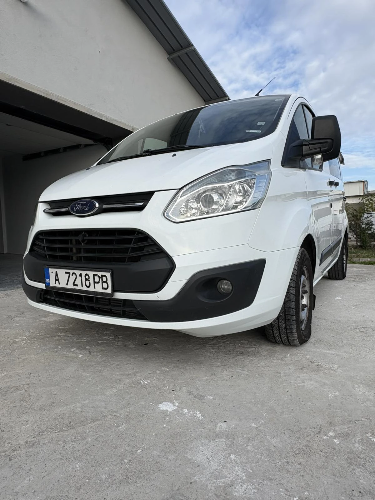 Ford Transit Custom 2.2 - изображение 3