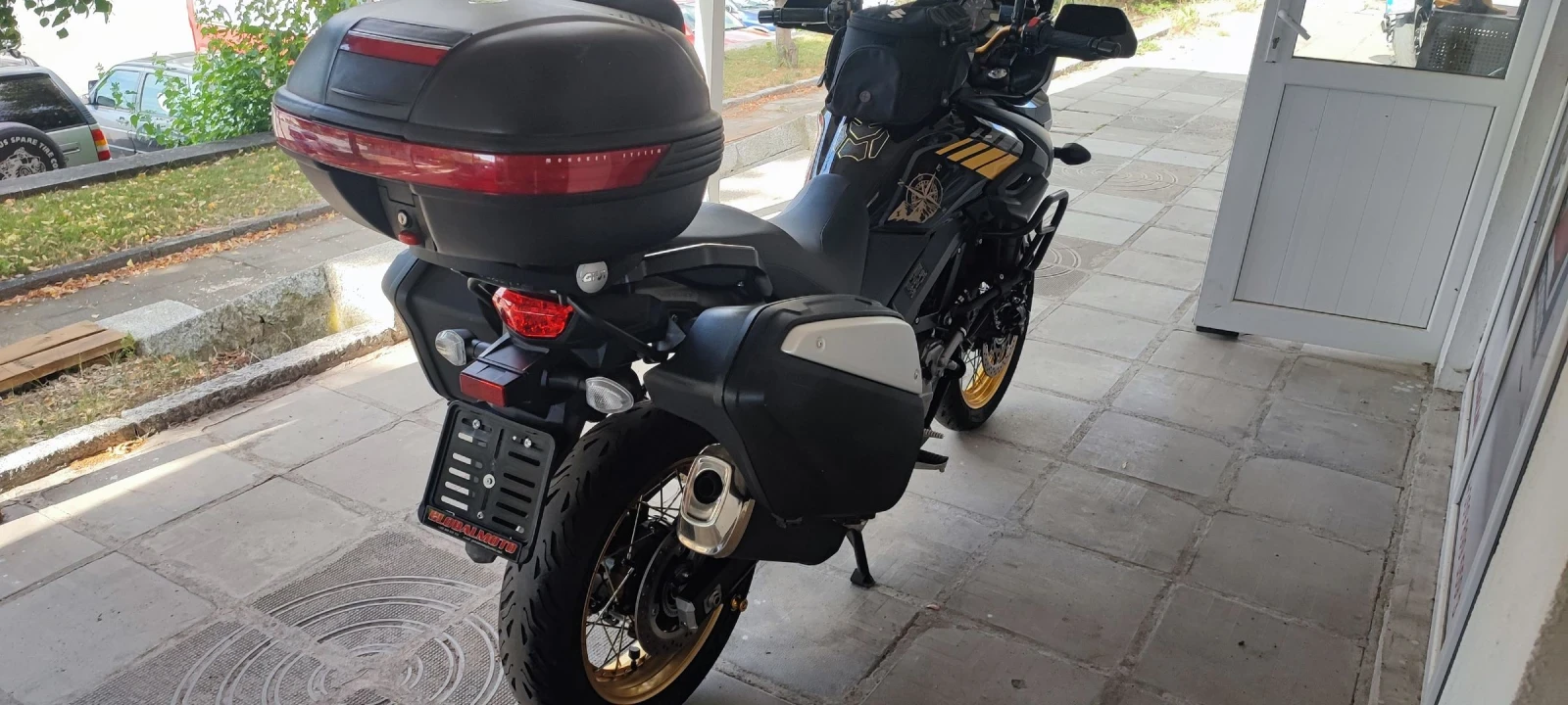Suzuki V-strom  - изображение 3