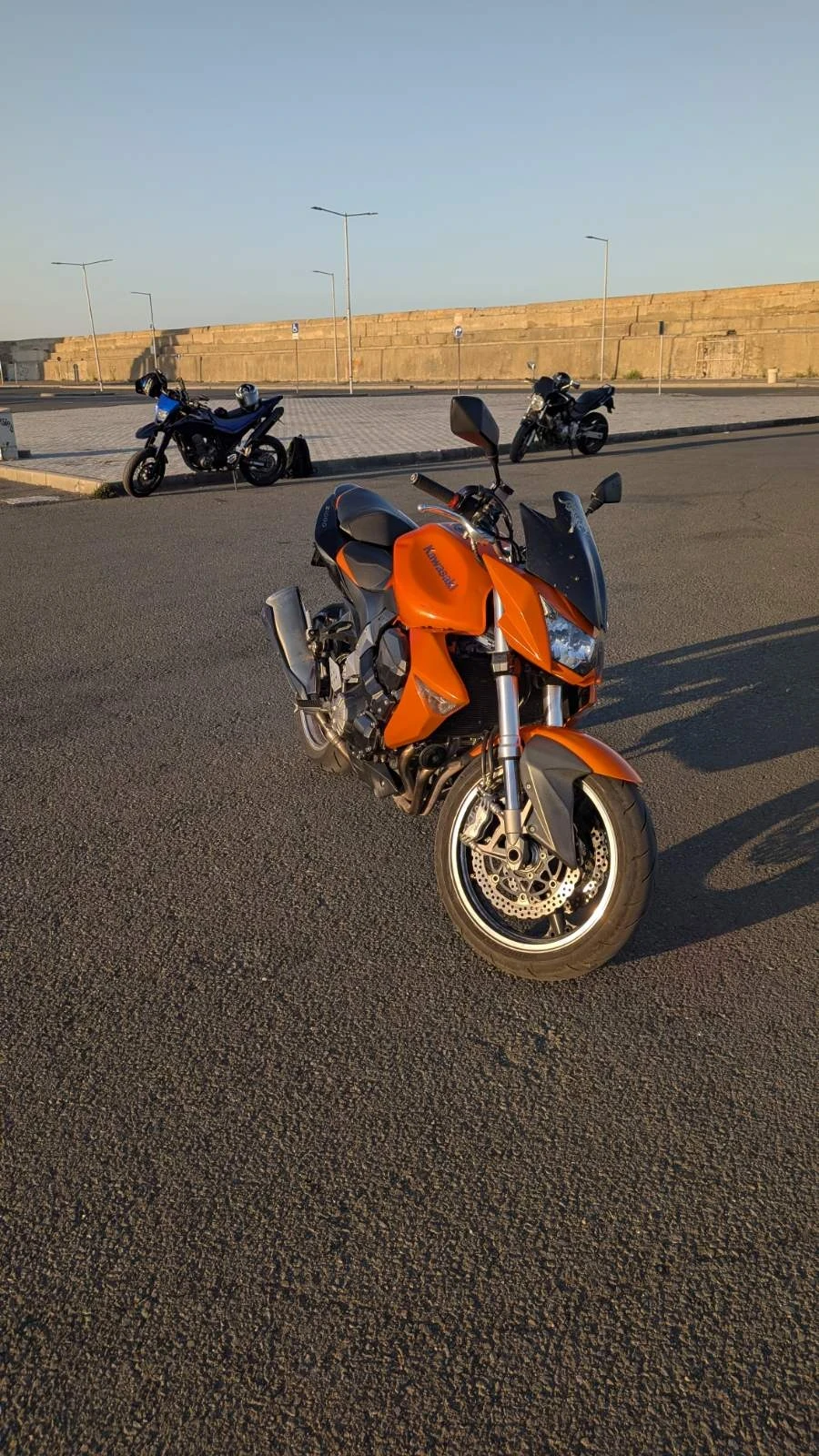 Kawasaki Z, снимка 2 - Мотоциклети и мототехника - 55891598