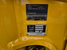 Багер Komatsu PC3OMR / 3 тона / РЕАЛНА ГОДИНА И ЧАСОВЕ / НАЛИЧЕН, снимка 11