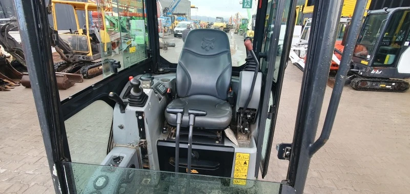 Багер Bobcat E19 3 кофи, снимка 9 - Индустриална техника - 44991556