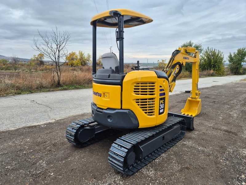 Багер Komatsu PC3OMR / 3 тона / РЕАЛНА ГОДИНА И ЧАСОВЕ / НАЛИЧЕН, снимка 5 - Индустриална техника - 52309192