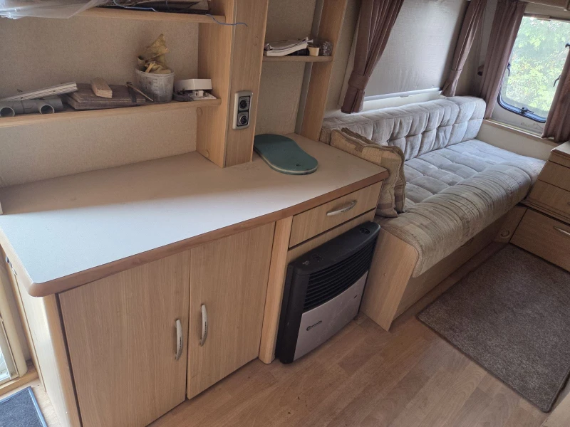 Каравана ABI ABBEY  VOGUE 460, снимка 10 - Каравани и кемпери - 51357676