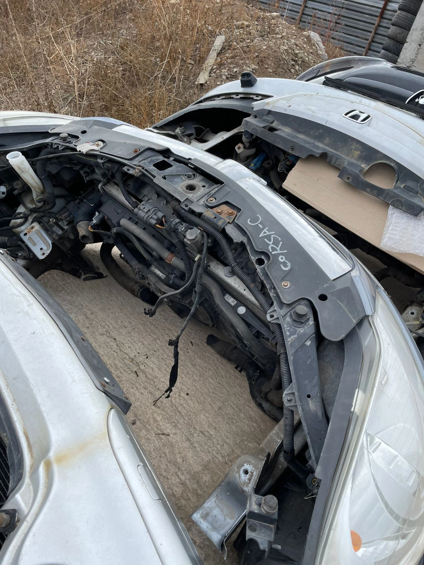 ///   | Mobile.bg   4