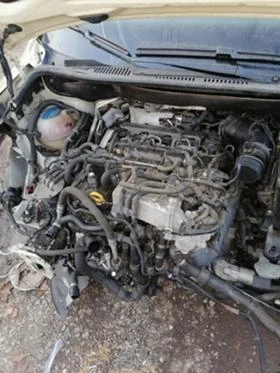 VW Caddy 2.0TDI, снимка 15