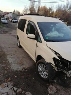 VW Caddy 2.0TDI, снимка 2