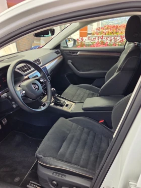 Skoda Superb Scout, снимка 14