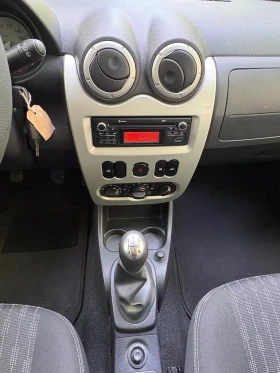 Dacia Logan 1.6 -105к.с. 7 местна+ ШВЕЙЦАРИЯ+ , снимка 10
