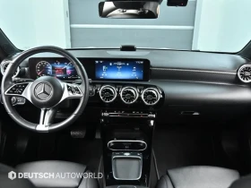 Mercedes-Benz 220 Hatchback, снимка 7