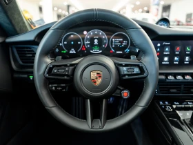 Porsche 911 Carrera 4 GTS  , снимка 9