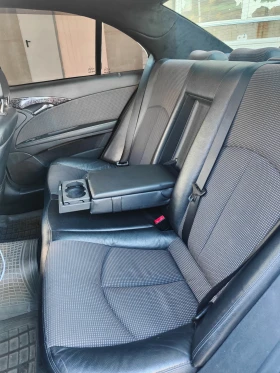 Mercedes-Benz E 220, снимка 8