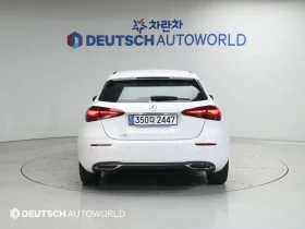 Mercedes-Benz 220 Hatchback | Auto.bg — изображение 4