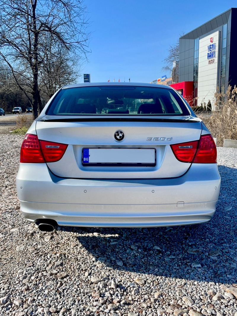 BMW 320 2.0xd, снимка 6 - Автомобили и джипове - 46241317
