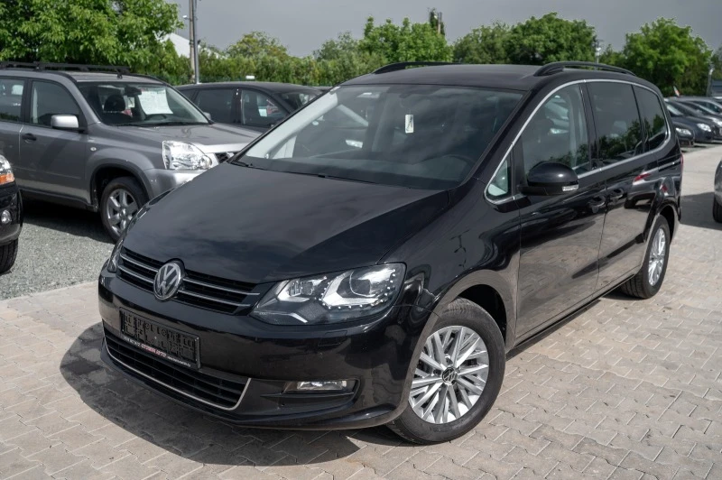 VW Sharan 2.0* 150кс* 10м.2016г.* Нов модел, снимка 2 - Автомобили и джипове - 46190616