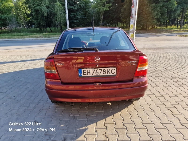 Opel Astra 2.0 Diesel, снимка 6 - Автомобили и джипове - 47085613