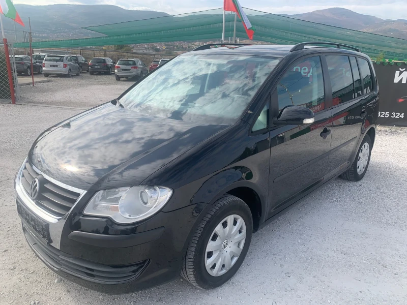 VW Touran 1.9TDI, снимка 3 - Автомобили и джипове - 47616584