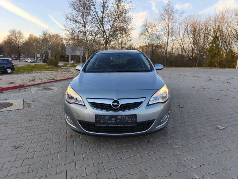 Opel Astra NAVIGACIA, снимка 2 - Автомобили и джипове - 48069084